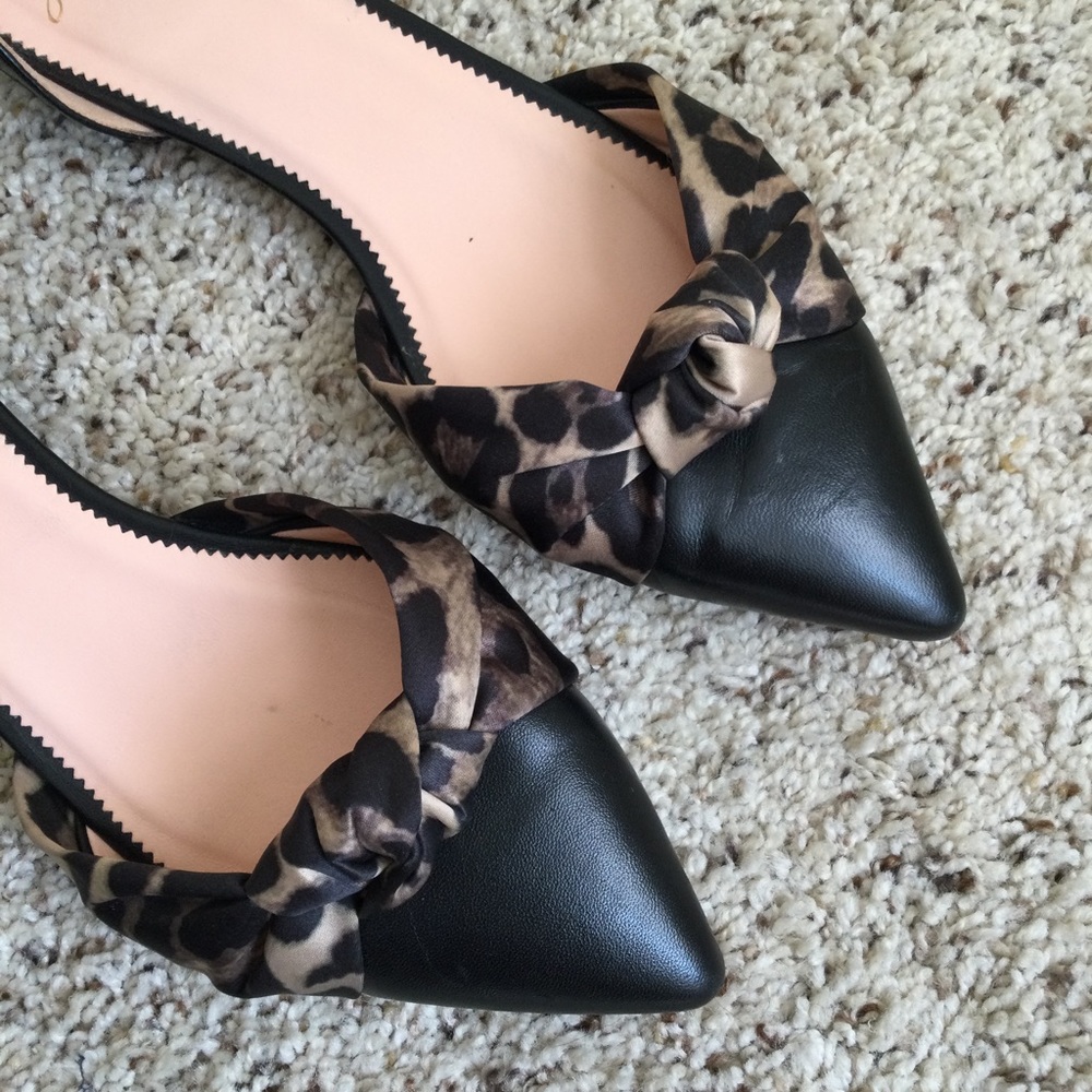 J. Crew Pointed Shoes Size 8.5 Black Animal Print Leather